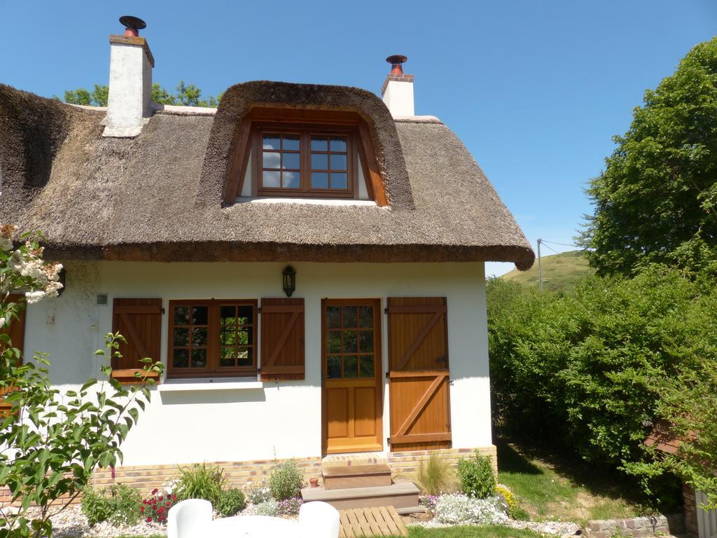 La Flore De Lys Saint-Jouin-Bruneval Habitación foto