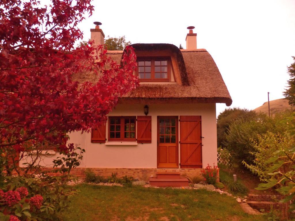 La Flore De Lys Saint-Jouin-Bruneval Habitación foto